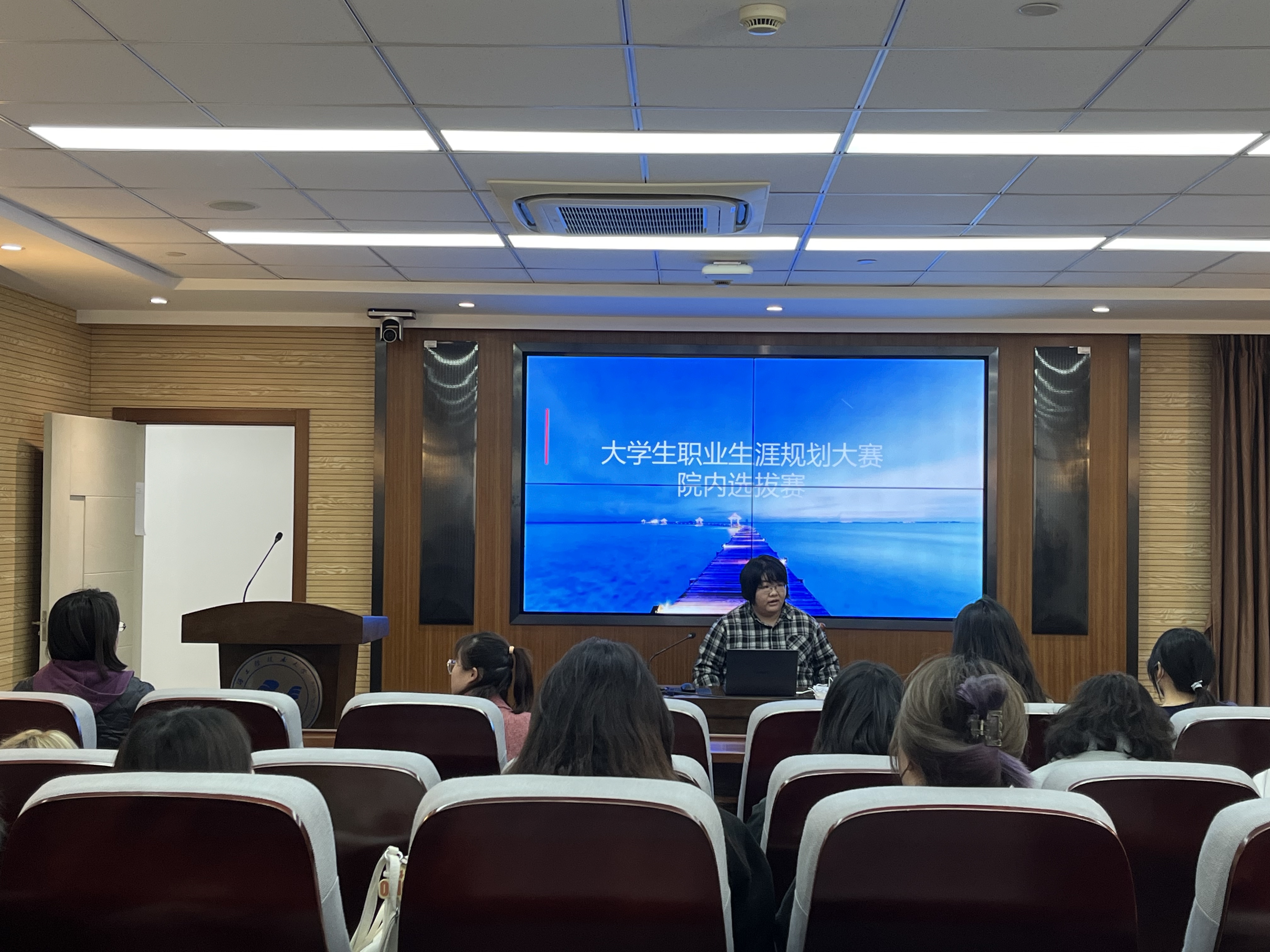 比赛1.jpg